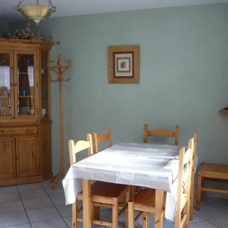 2 Pieces, 5 Pers, 3 Etoiles, Balcon Sud, Centre A 50m Des Pistes - Fr-1-263-84 Apartment Valloire